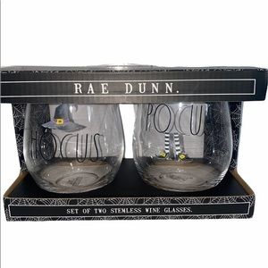 RAE DUNN HALLOWEEN HOCUS POCUS WINE GLASS SET BNWT